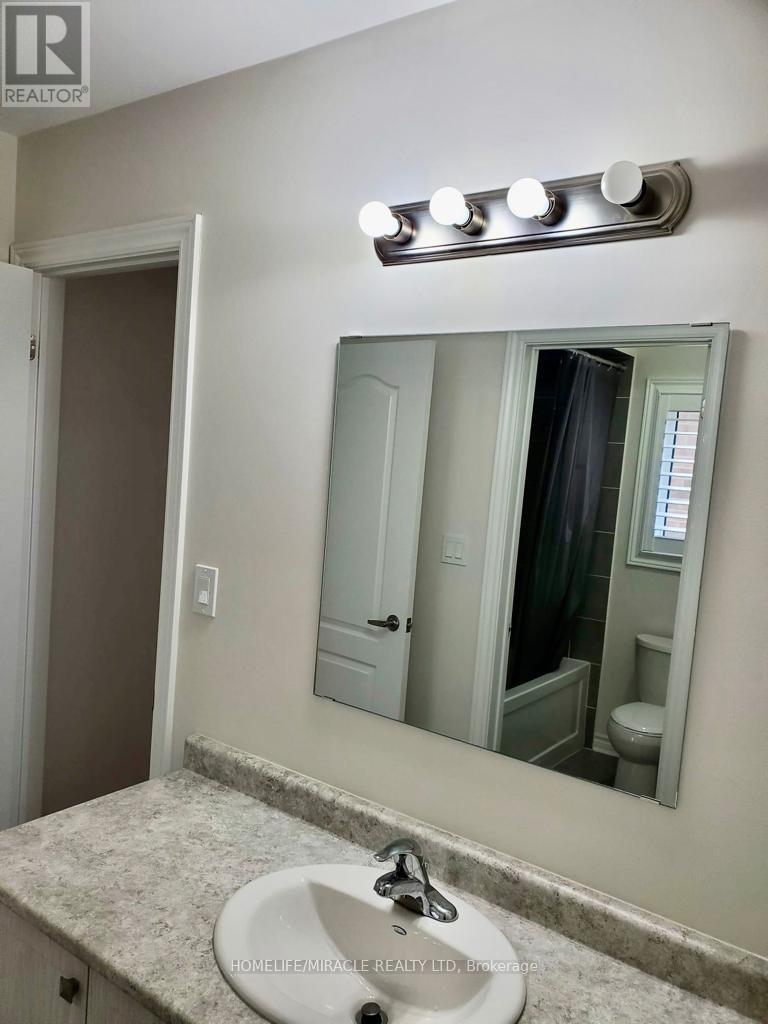 1807 Fosterbrook Street, Oshawa, Ontario  L1K 3G5 - Photo 33 - E12815694