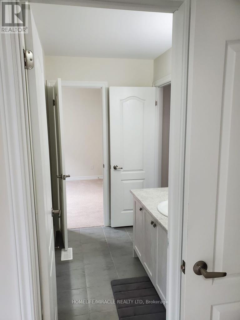 1807 Fosterbrook Street, Oshawa, Ontario  L1K 3G5 - Photo 34 - E12815694