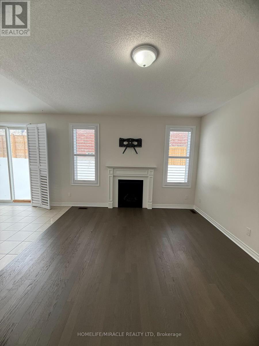 1807 Fosterbrook Street, Oshawa, Ontario  L1K 3G5 - Photo 8 - E12815694