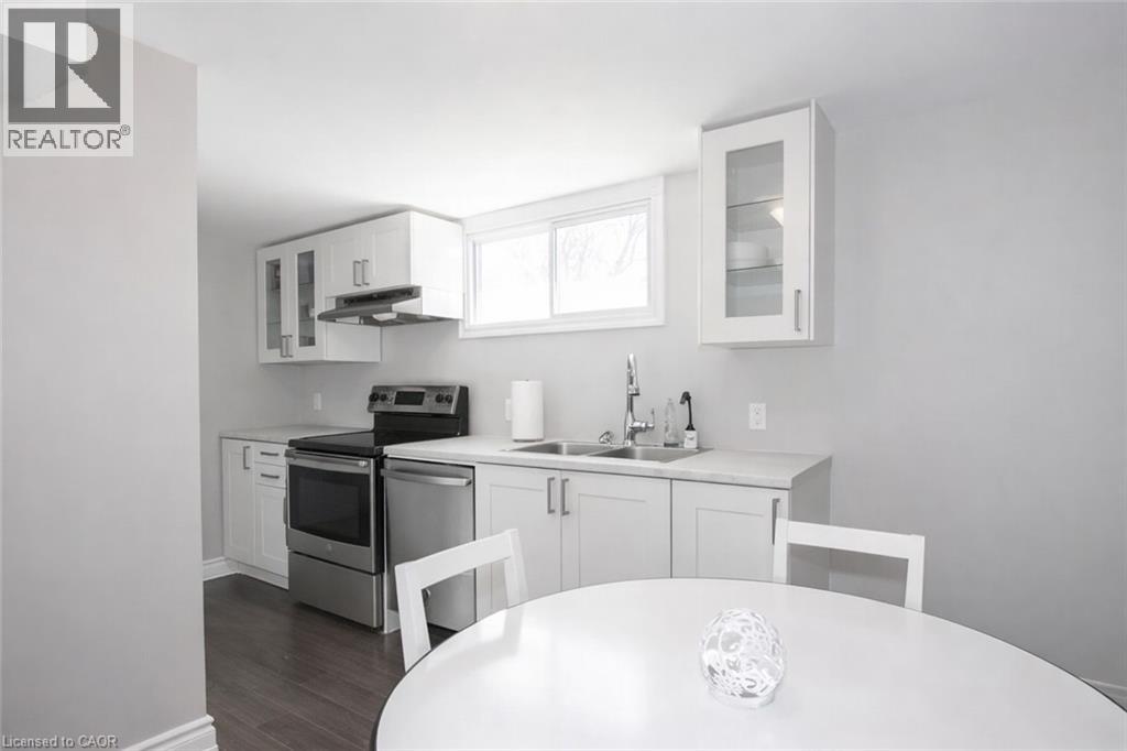 17 Ridgeview Avenue Unit# Lower, St. Catharines, Ontario  L2M 6B2 - Photo 3 - 40807313