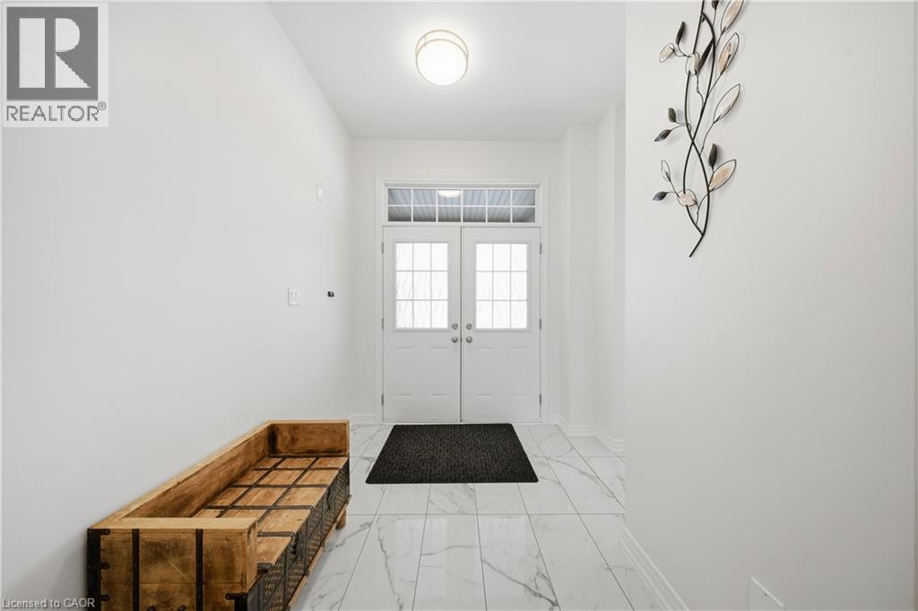 6 Faimira Avenue, Keswick, Ontario  L4P 0S4 - Photo 4 - 40806318