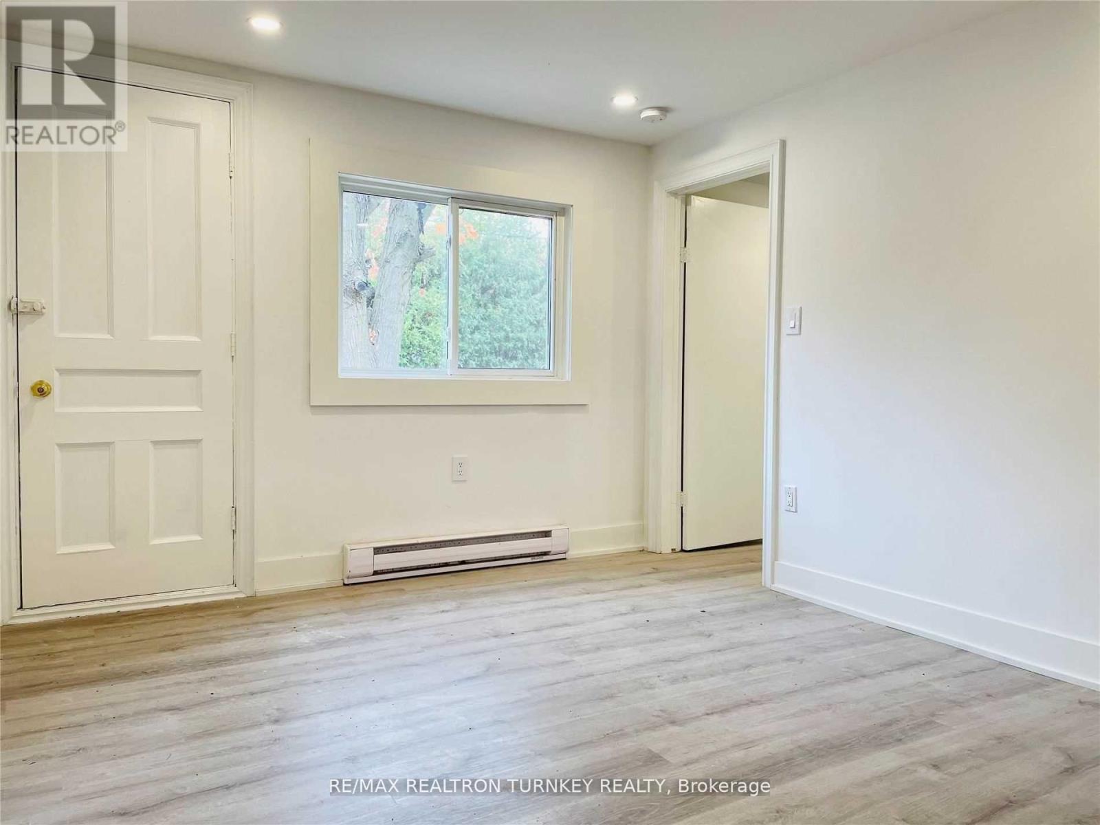 18 River Drive, East Gwillimbury, Ontario  L9N 1A6 - Photo 17 - N12815650