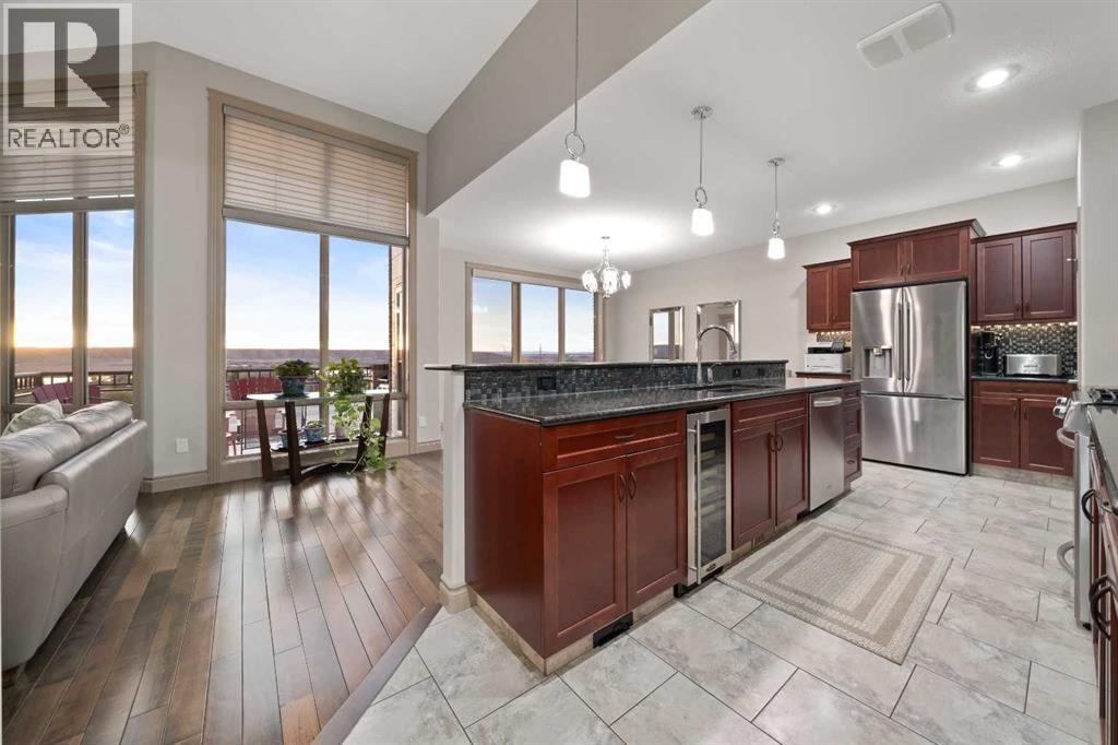 30 Palisades Mews Ne, Medicine Hat, Alberta  T1C 2B5 - Photo 11 - A2284161