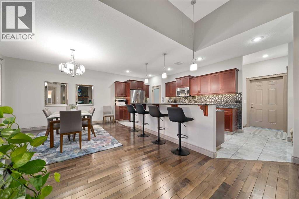 30 Palisades Mews Ne, Medicine Hat, Alberta  T1C 2B5 - Photo 20 - A2284161