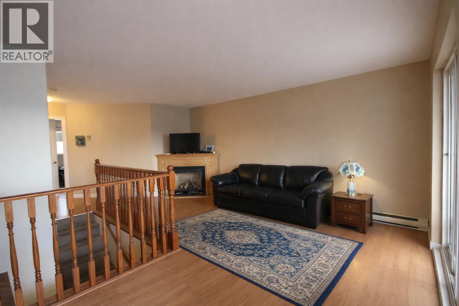 331 Sudbury Avenue Penticton Photo 3