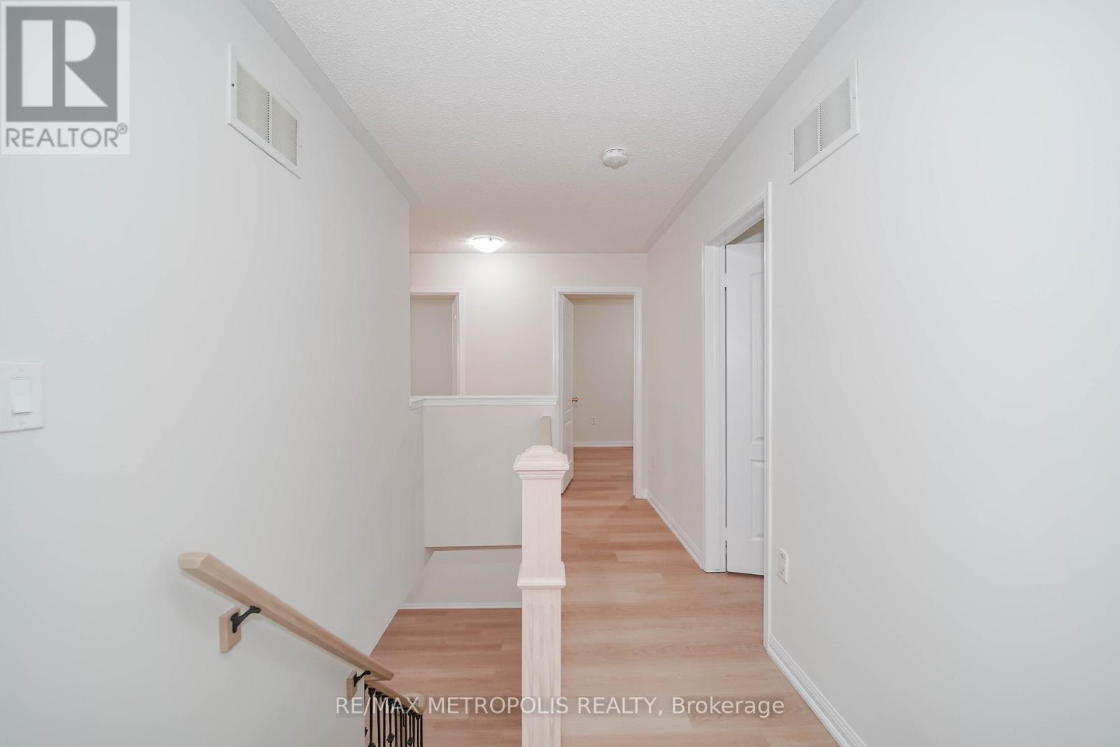 Upper - 20 Bottomwood Street, Brampton, Ontario  L6S 0A7 - Photo 22 - W12815642