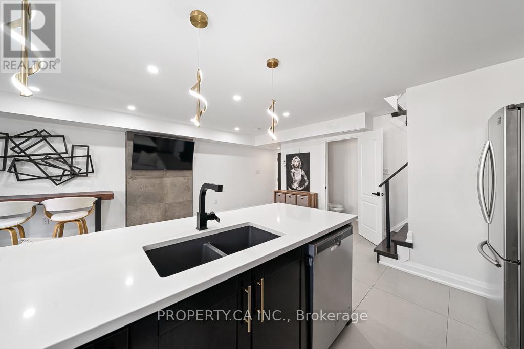 113 - 2441 Greenwich Drive, Oakville, Ontario  L6M 0S3 - Photo 12 - W12815658