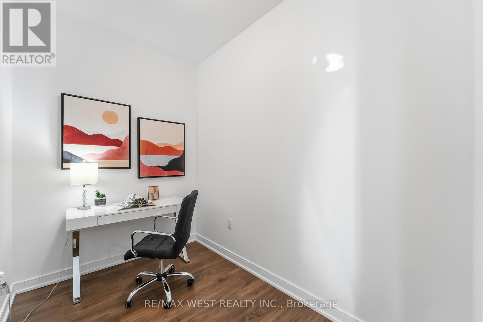 306 - 25 Neighbourhood Lane, Toronto (Stonegate-Queensway), Ontario  M8Y 0C4 - Photo 14 - W12815662