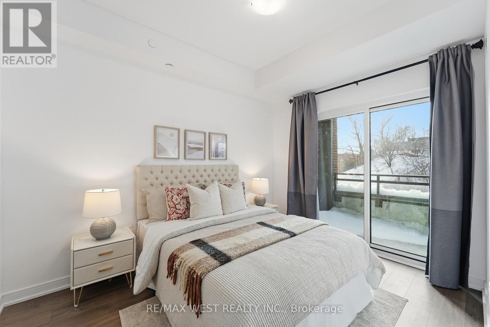 306 - 25 Neighbourhood Lane, Toronto (Stonegate-Queensway), Ontario  M8Y 0C4 - Photo 22 - W12815662