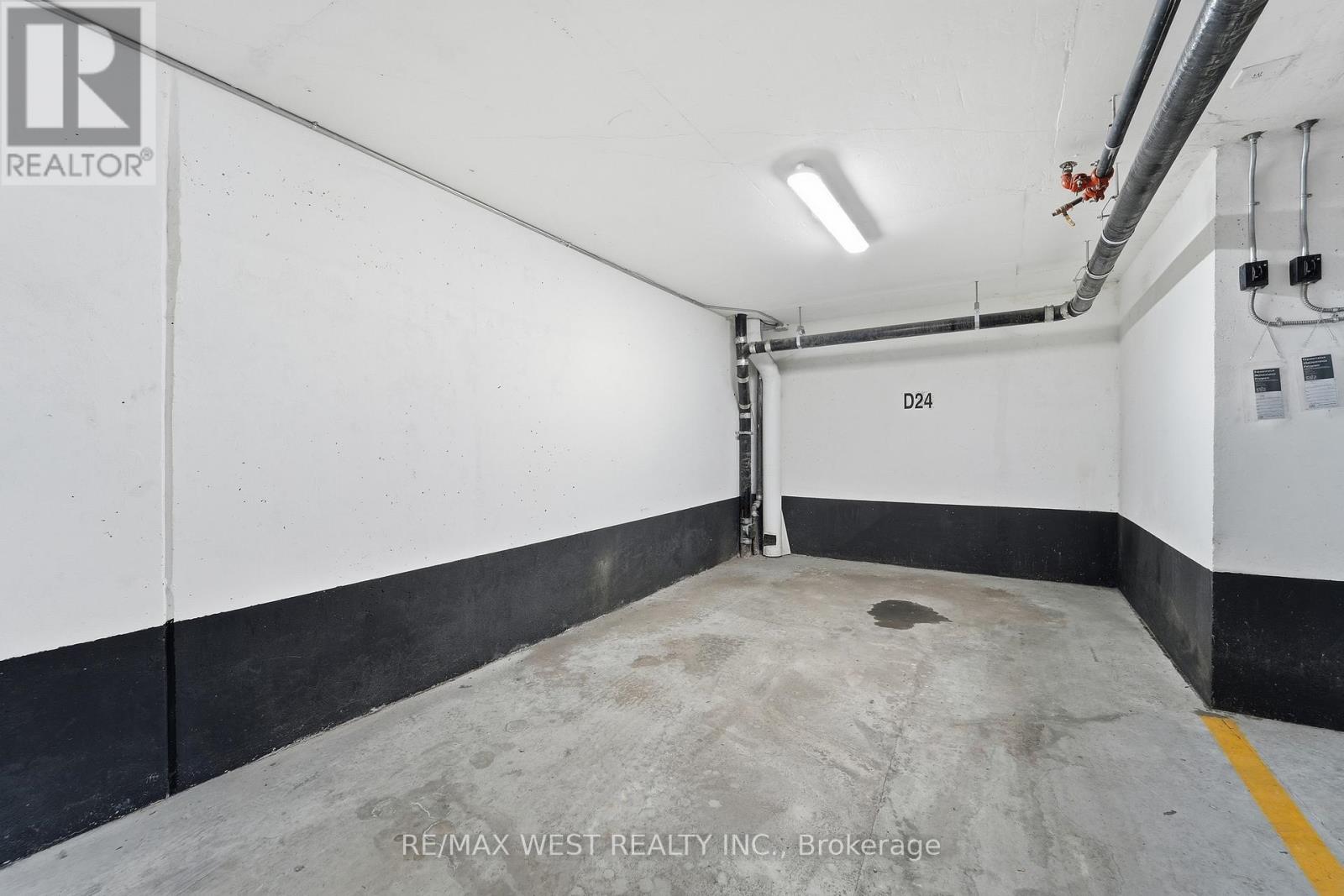 306 - 25 Neighbourhood Lane, Toronto (Stonegate-Queensway), Ontario  M8Y 0C4 - Photo 34 - W12815662