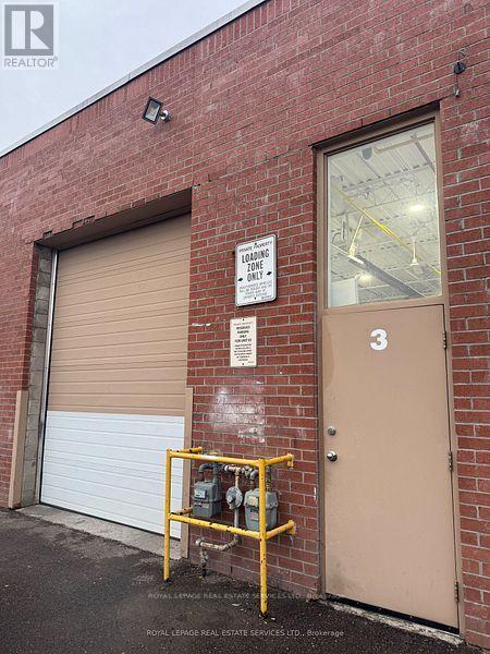 3 - 175 Toryork Drive, Toronto, Ontario  M9L 2Y7 - Photo 11 - W12815712