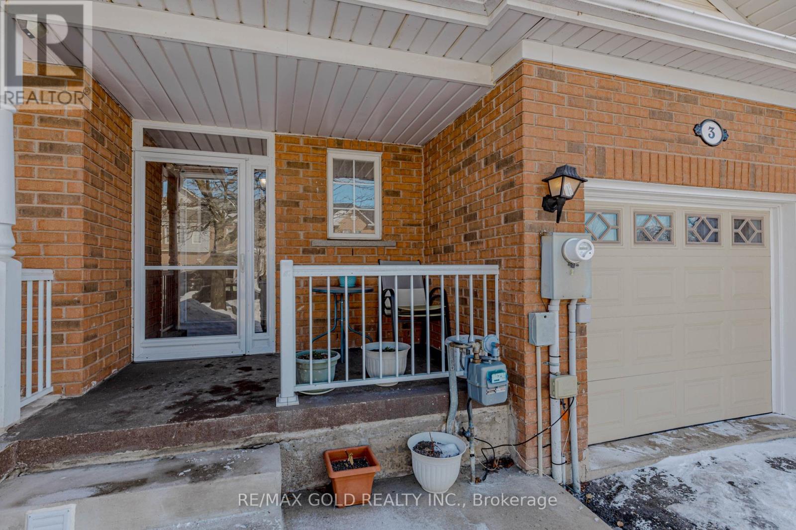 3 Monaco Court, Brampton, Ontario  L7A 1X4 - Photo 3 - W12815720