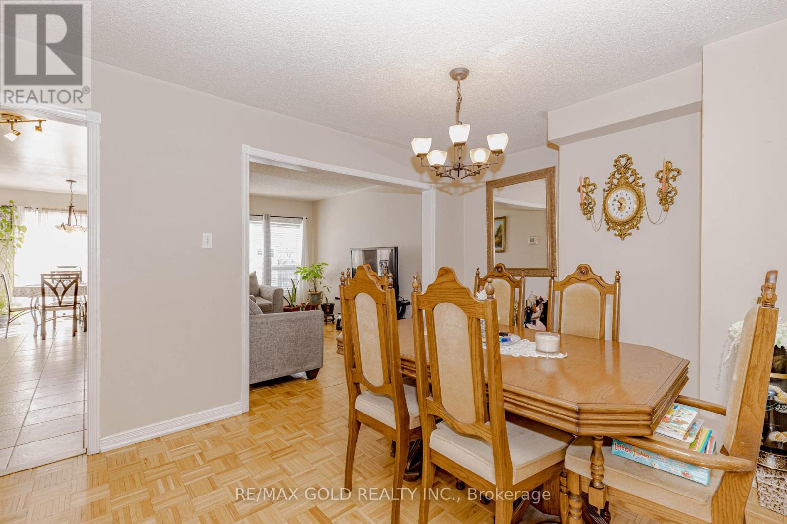 3 Monaco Court, Brampton, Ontario  L7A 1X4 - Photo 7 - W12815720