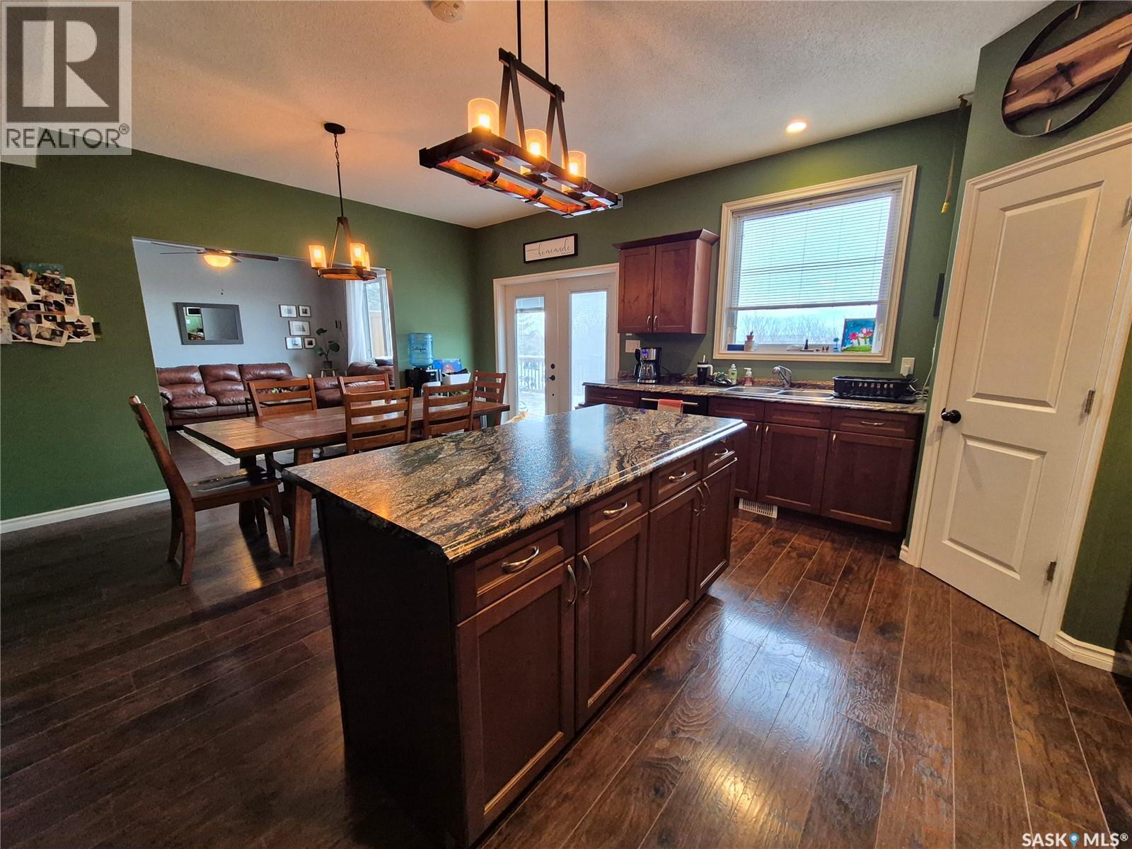 208 Loucks Street, Pangman, Saskatchewan  S0C 2C0 - Photo 12 - SK029087