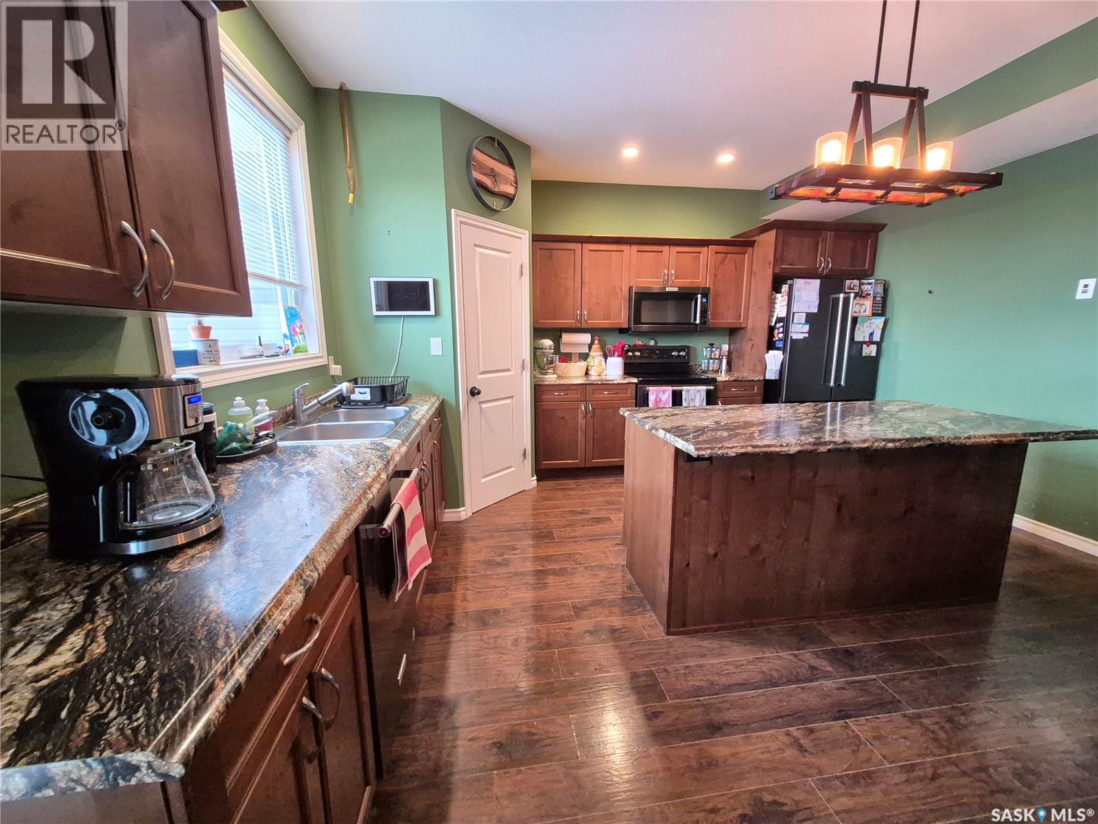 208 Loucks Street, Pangman, Saskatchewan  S0C 2C0 - Photo 14 - SK029087