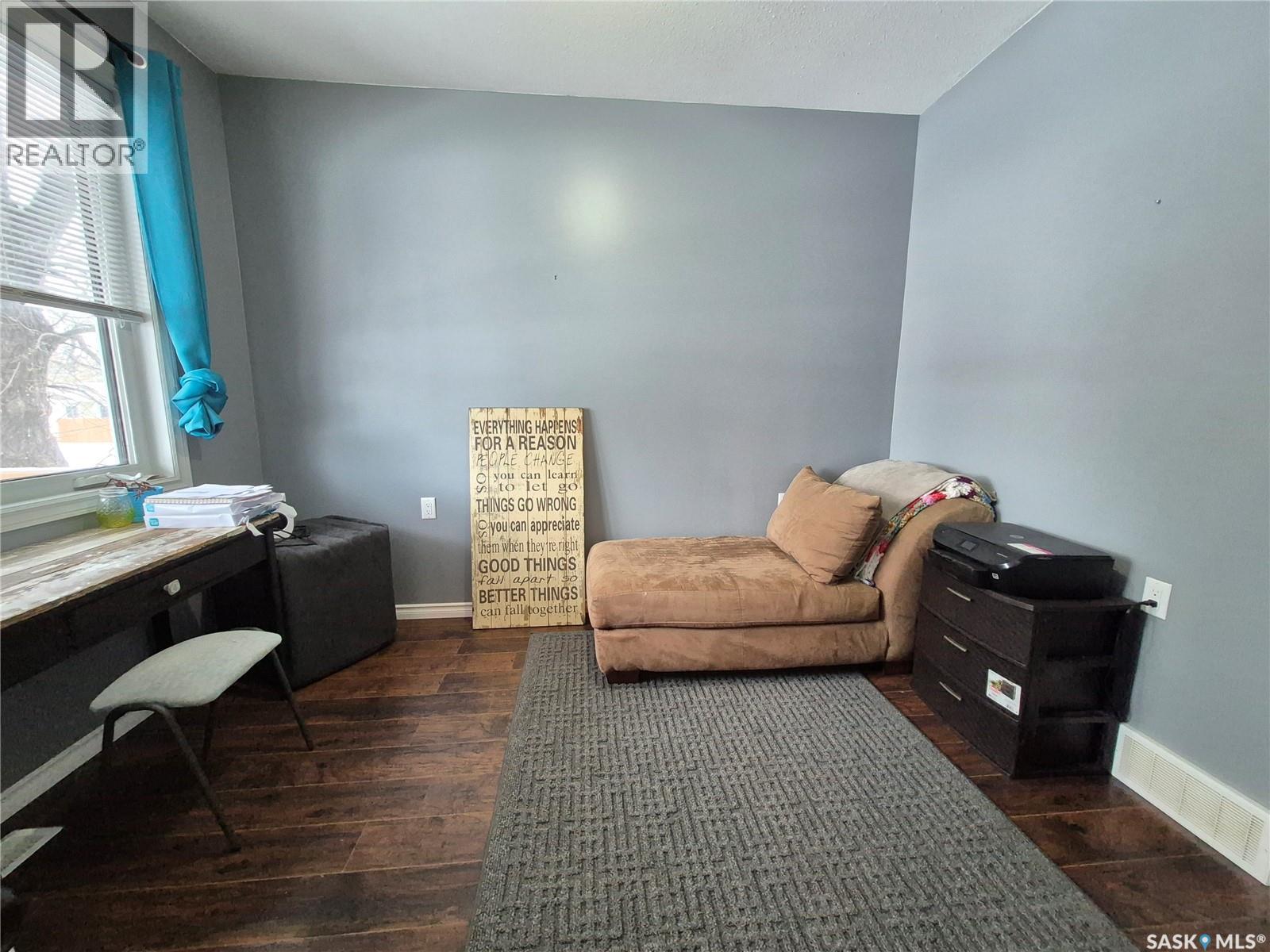 208 Loucks Street, Pangman, Saskatchewan  S0C 2C0 - Photo 15 - SK029087