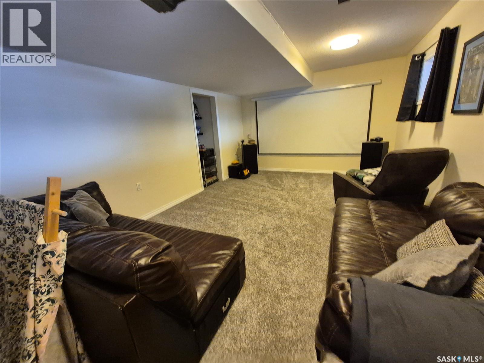 208 Loucks Street, Pangman, Saskatchewan  S0C 2C0 - Photo 31 - SK029087