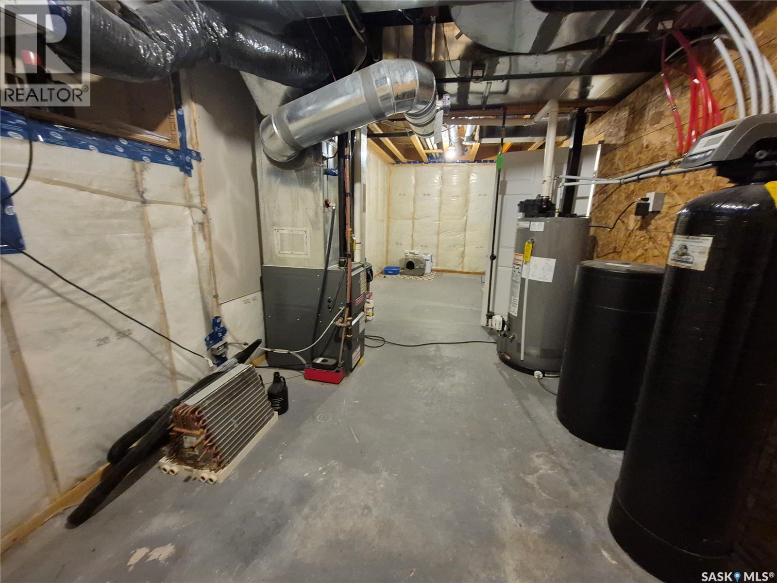 208 Loucks Street, Pangman, Saskatchewan  S0C 2C0 - Photo 38 - SK029087