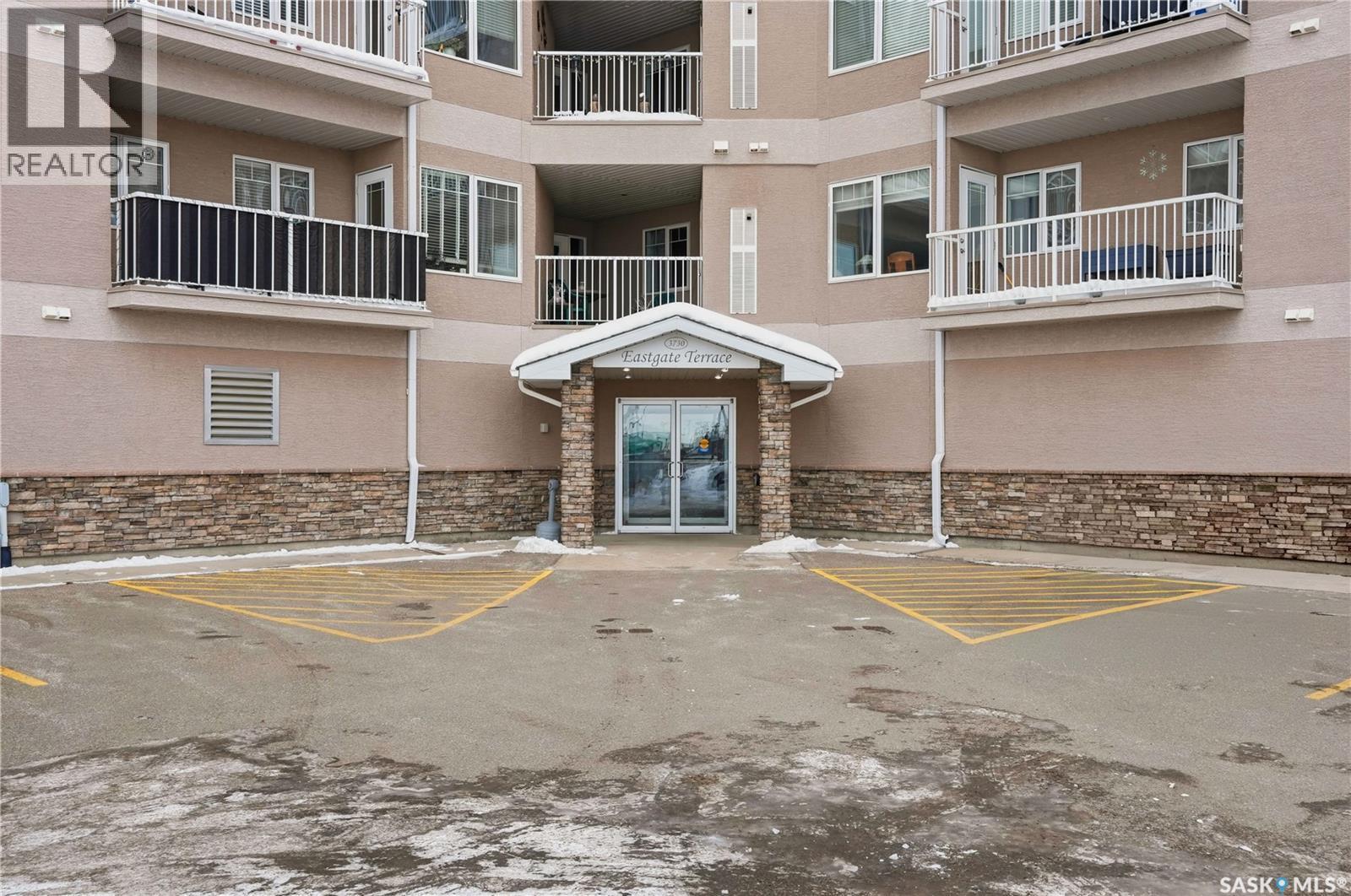 102 3730 Eastgate Drive E, Regina, Saskatchewan  S4Z 0A1 - Photo 2 - SK029014