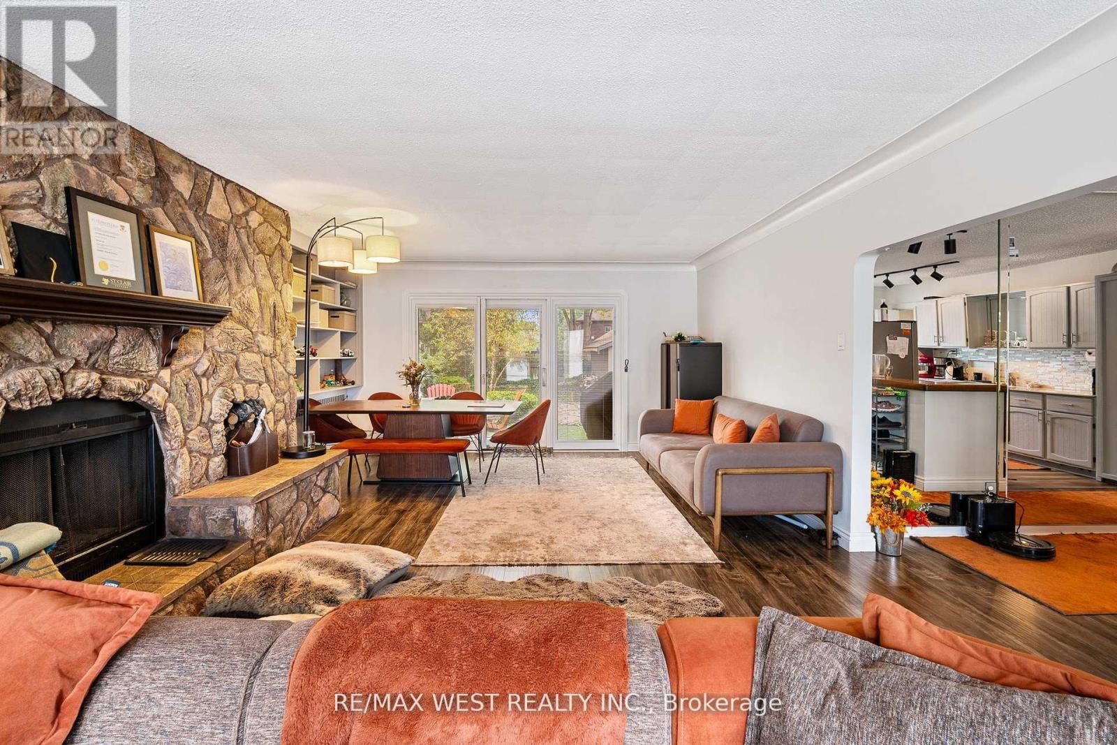 2437 Riverside Drive W, Windsor, Ontario  N9B 1B2 - Photo 35 - X12815646