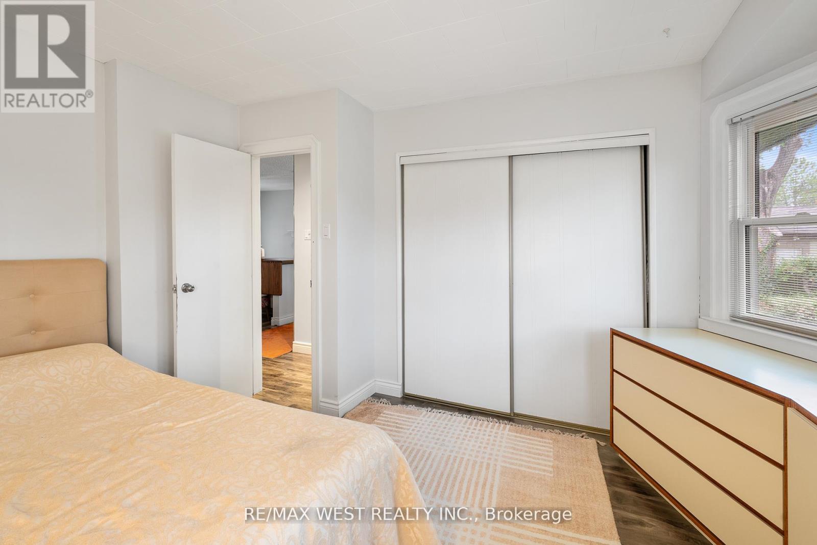 2437 Riverside Drive W, Windsor, Ontario  N9B 1B2 - Photo 40 - X12815646