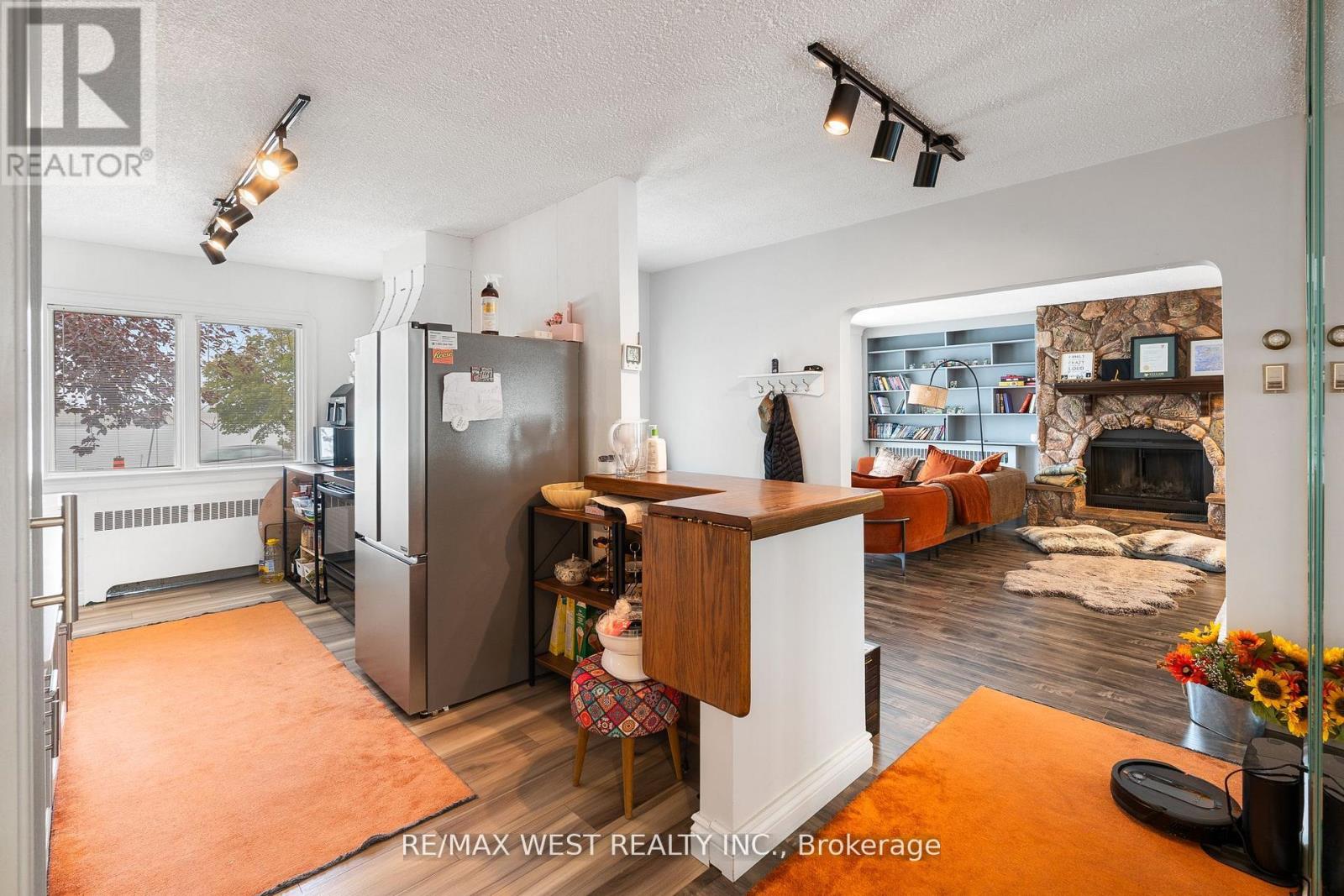 2437 Riverside Drive W, Windsor, Ontario  N9B 1B2 - Photo 43 - X12815646