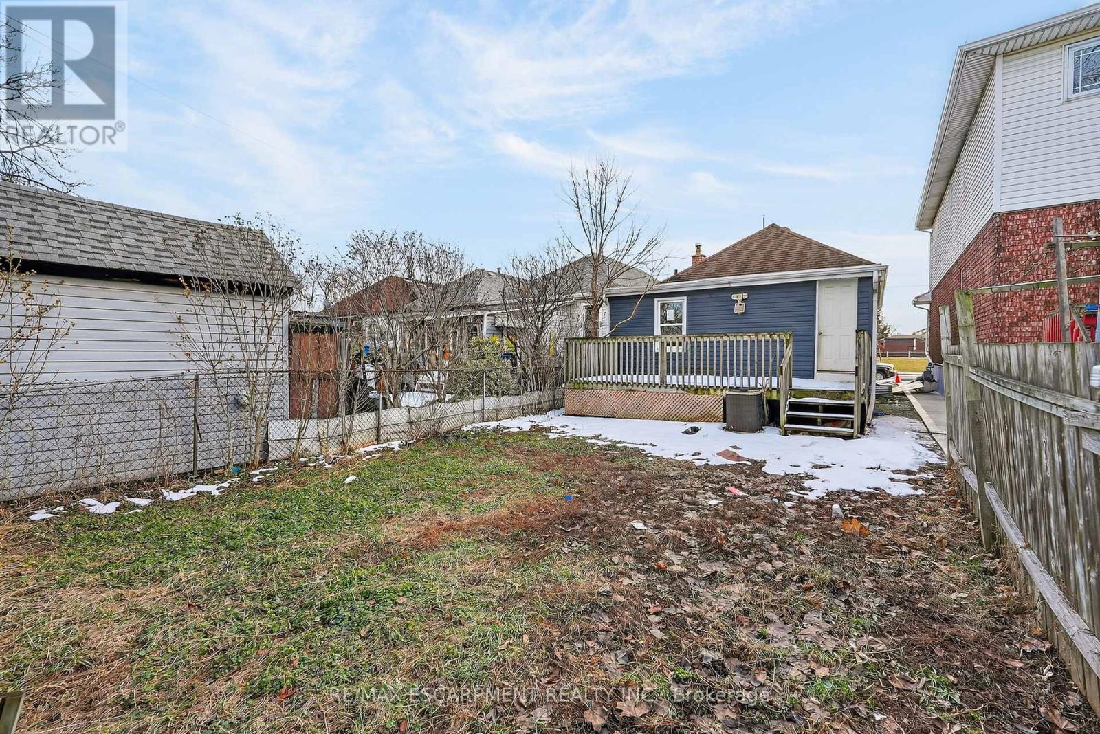 49 Allan Avenue, Hamilton, Ontario  L8H 2C8 - Photo 10 - X12815656