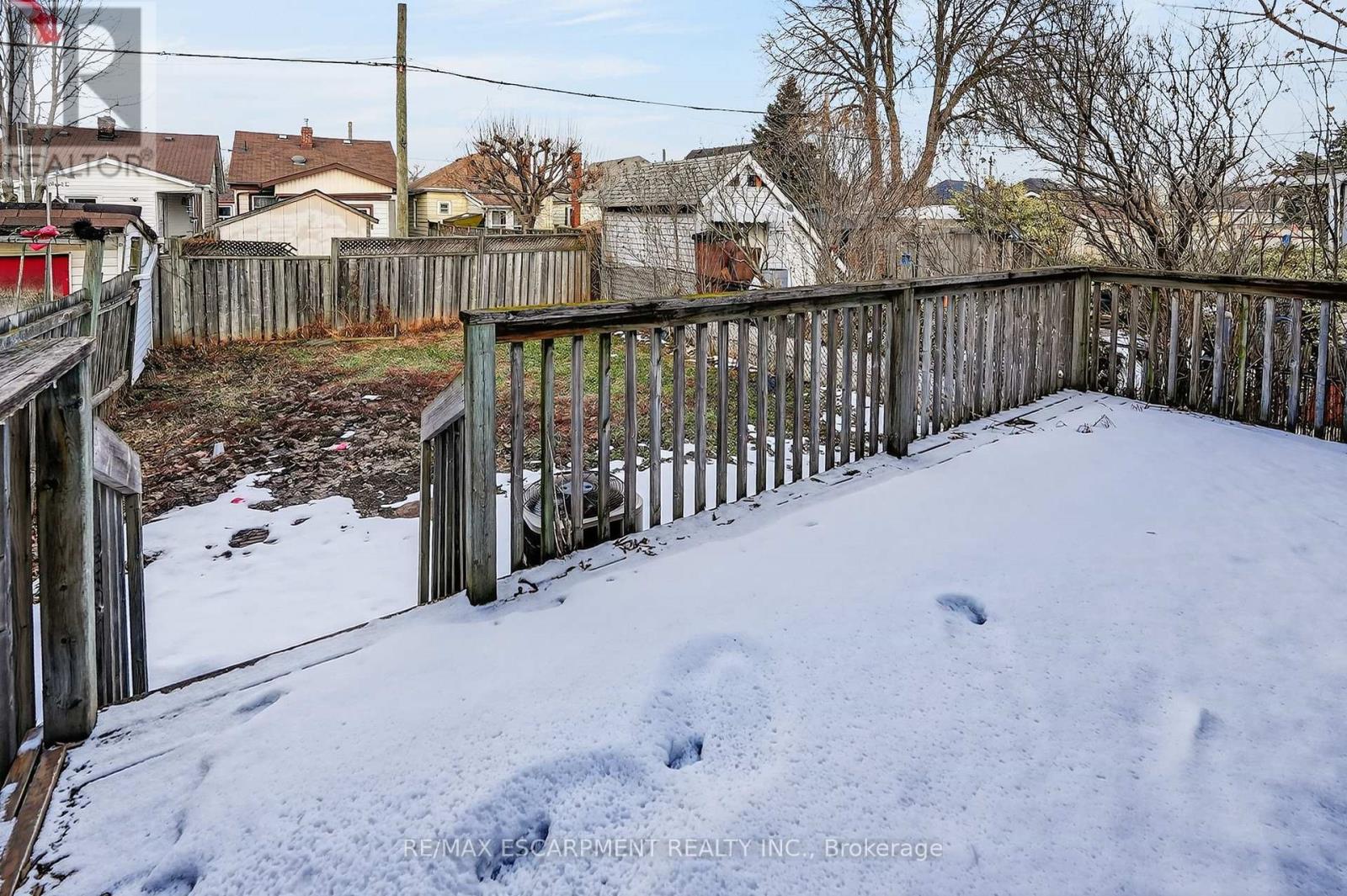 49 Allan Avenue, Hamilton, Ontario  L8H 2C8 - Photo 9 - X12815656