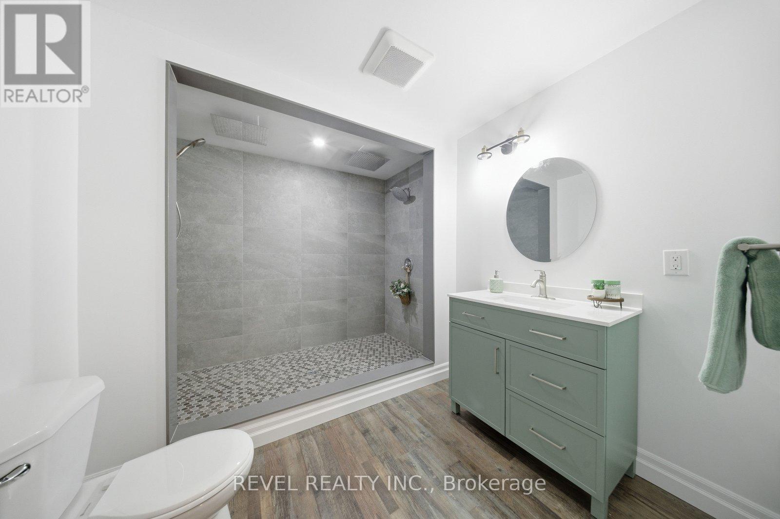 1201 Middleton-North Walsingham Townline, Norfolk, Ontario  N4B 2W4 - Photo 34 - X12815732