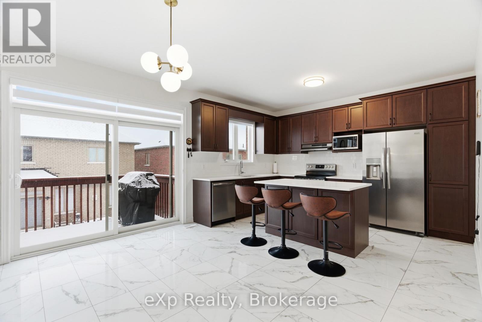 6 Faimira Avenue, Georgina (Keswick South), Ontario  L4P 0S4 - Photo 12 - N12815904