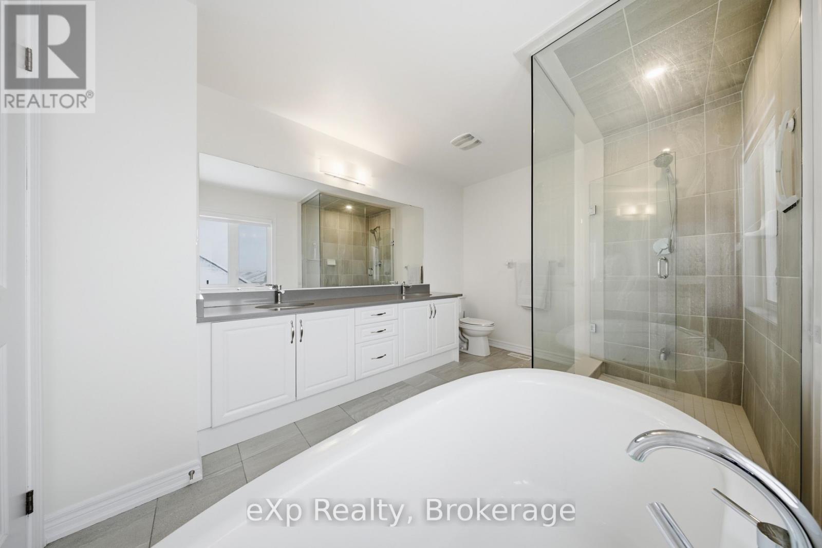 6 Faimira Avenue, Georgina (Keswick South), Ontario  L4P 0S4 - Photo 26 - N12815904