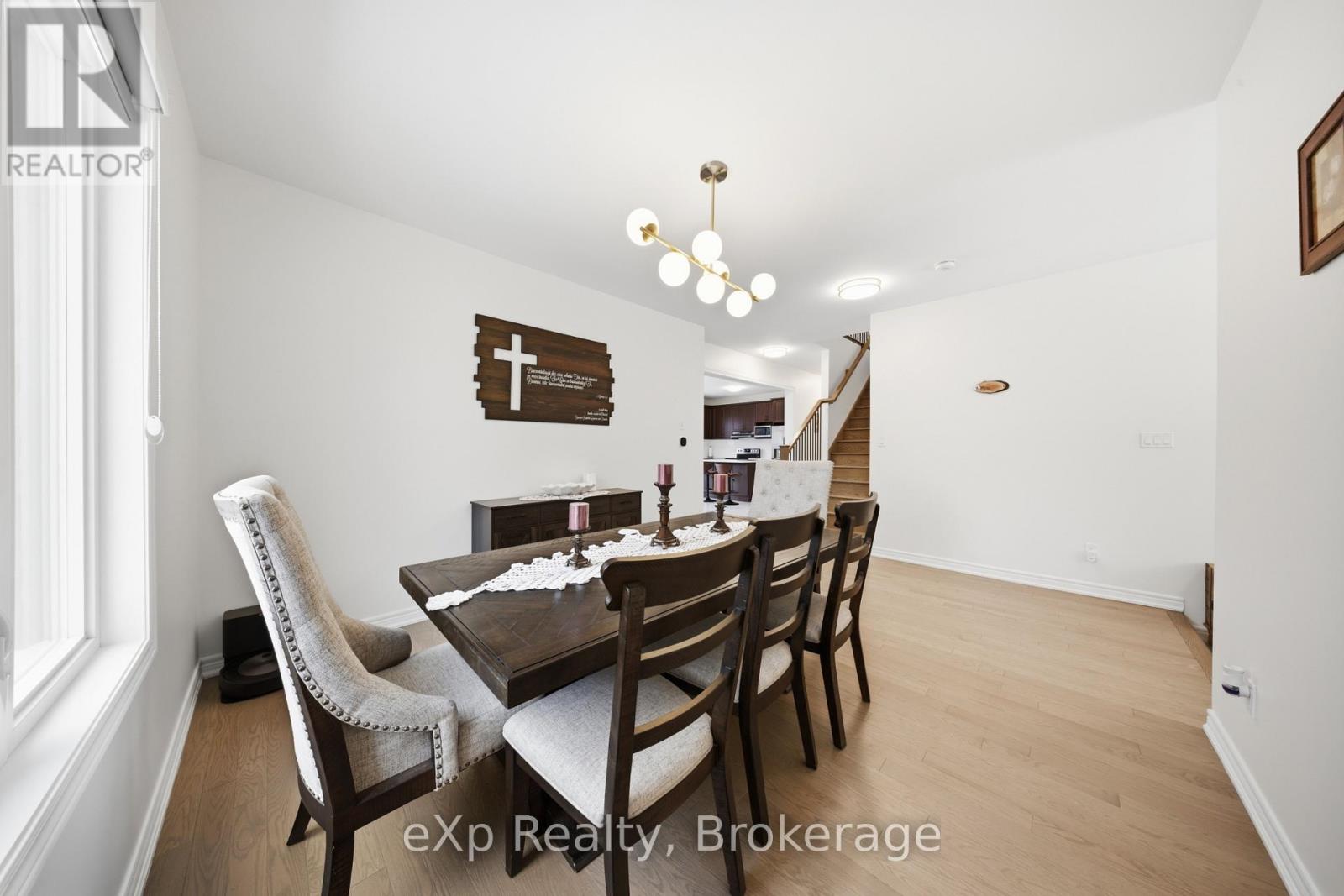 6 Faimira Avenue, Georgina (Keswick South), Ontario  L4P 0S4 - Photo 8 - N12815904