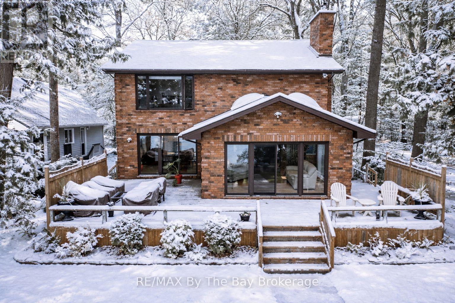 38 Willow Drive, Tiny, Ontario  L0L 1P1 - Photo 17 - S12815970