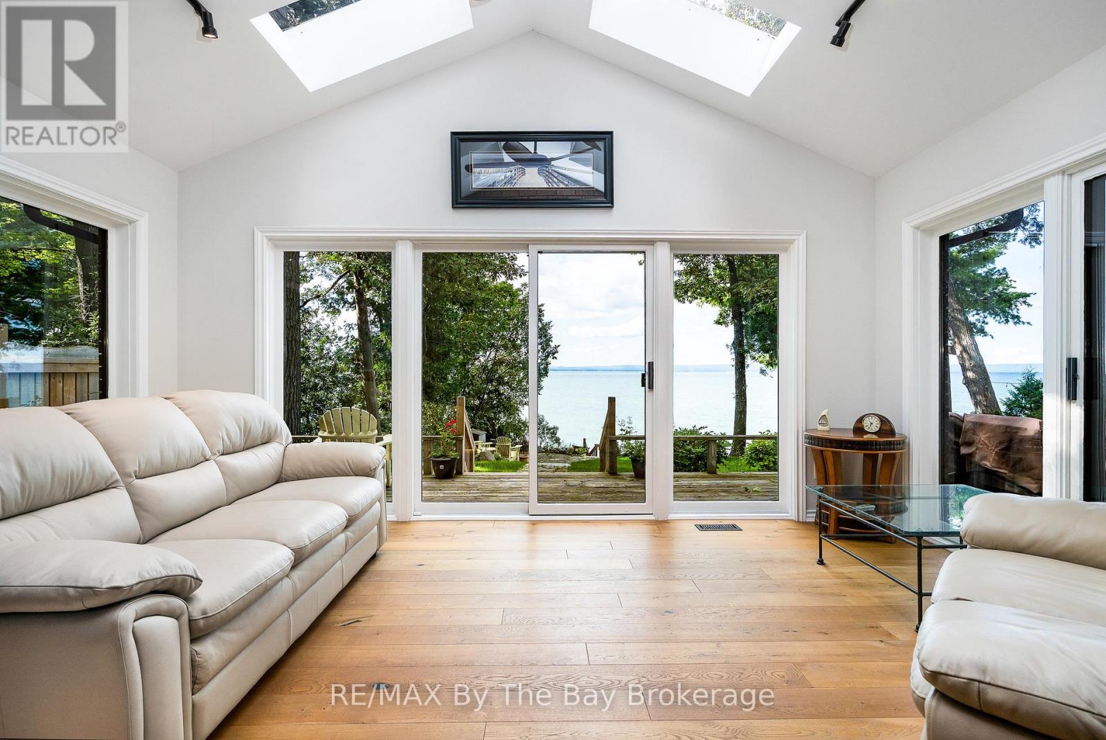 38 Willow Drive, Tiny, Ontario  L0L 1P1 - Photo 22 - S12815970