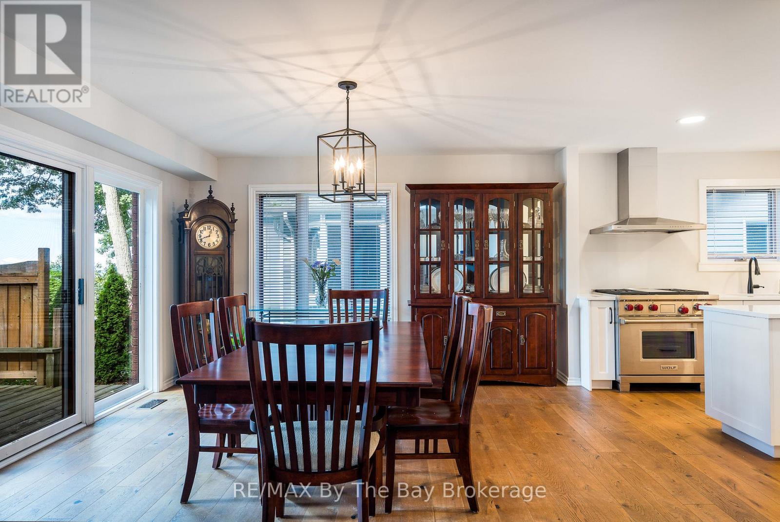 38 Willow Drive, Tiny, Ontario  L0L 1P1 - Photo 24 - S12815970