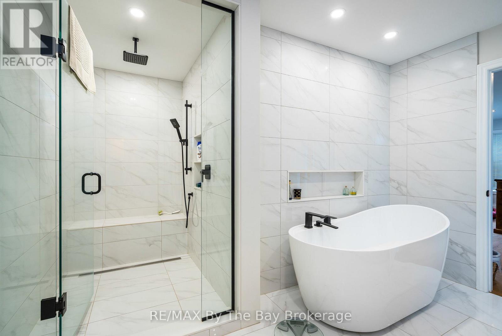 38 Willow Drive, Tiny, Ontario  L0L 1P1 - Photo 36 - S12815970