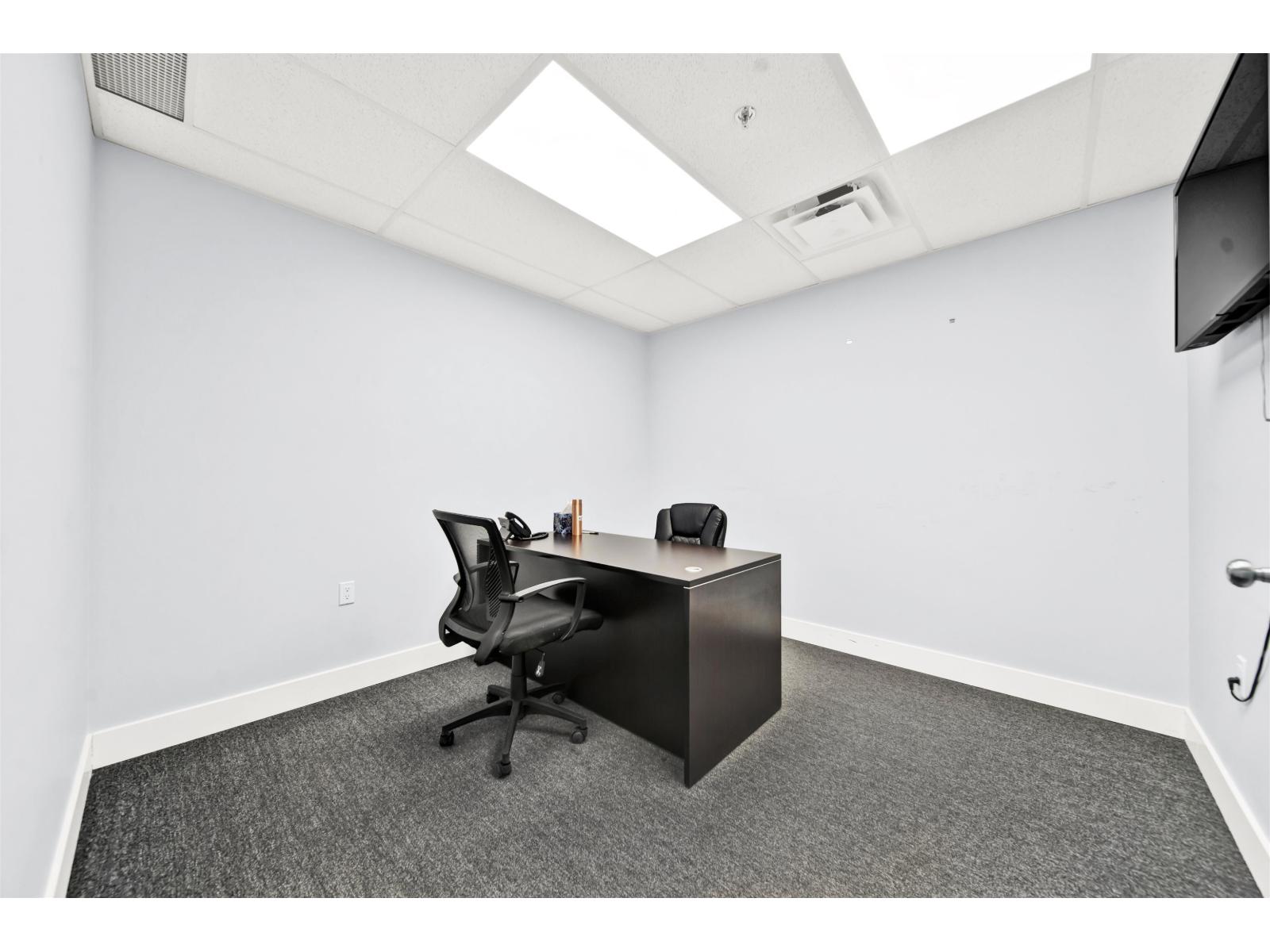 206&207 32615 South Fraser Way, Abbotsford, British Columbia  V2T 1X8 - Photo 26 - C8076455