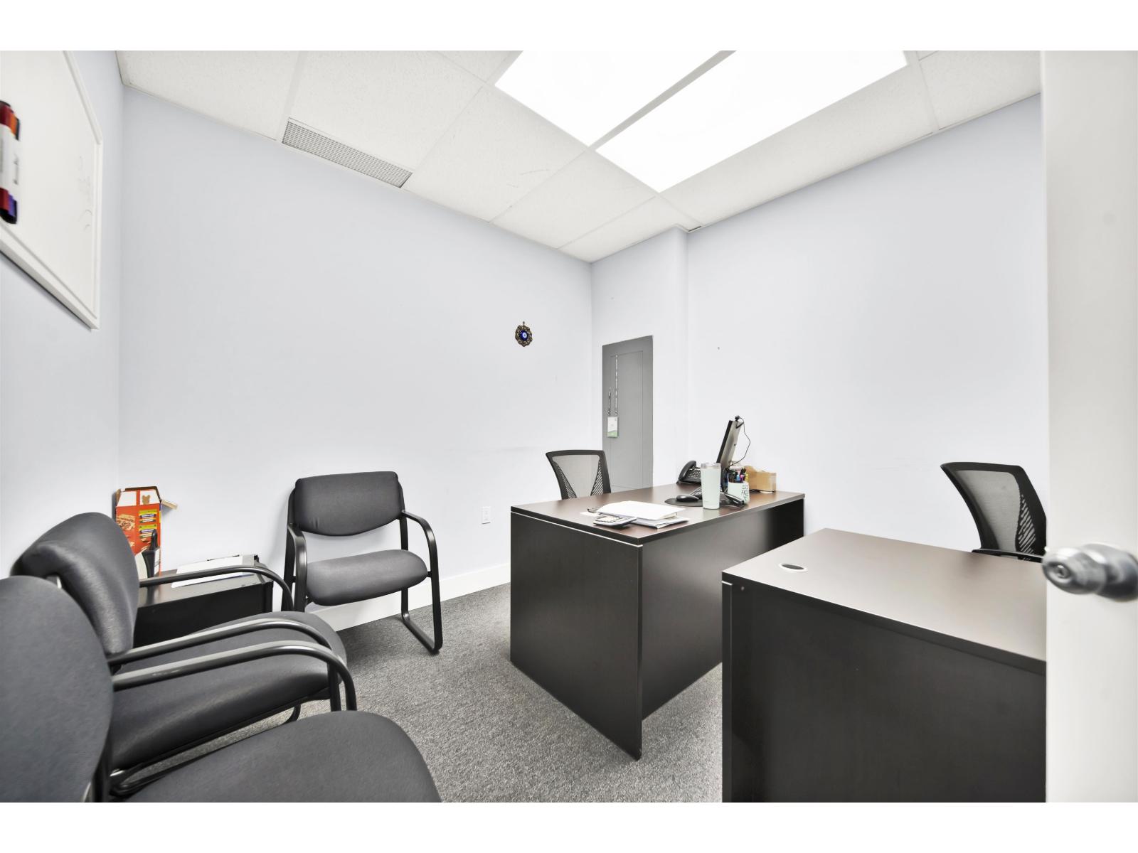 206&207 32615 South Fraser Way, Abbotsford, British Columbia  V2T 1X8 - Photo 27 - C8076455