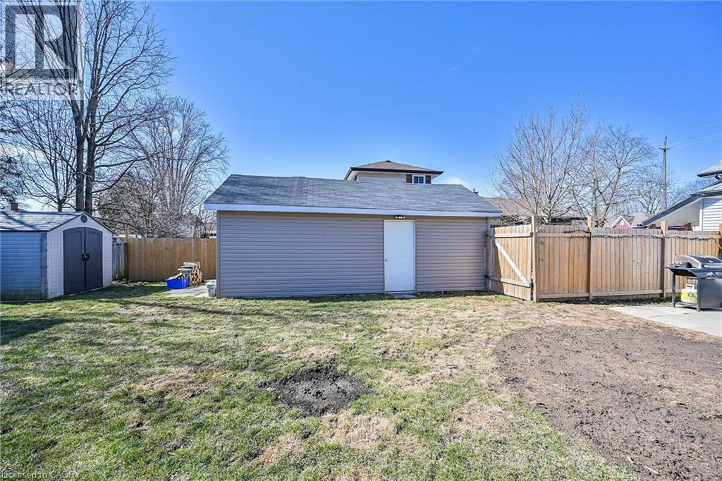 46 Walnut Street, Brantford, Ontario  L3T 1H2 - Photo 39 - 40807336