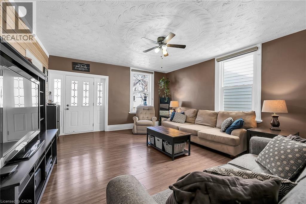 46 Walnut Street, Brantford, Ontario  L3T 1H2 - Photo 10 - 40807336