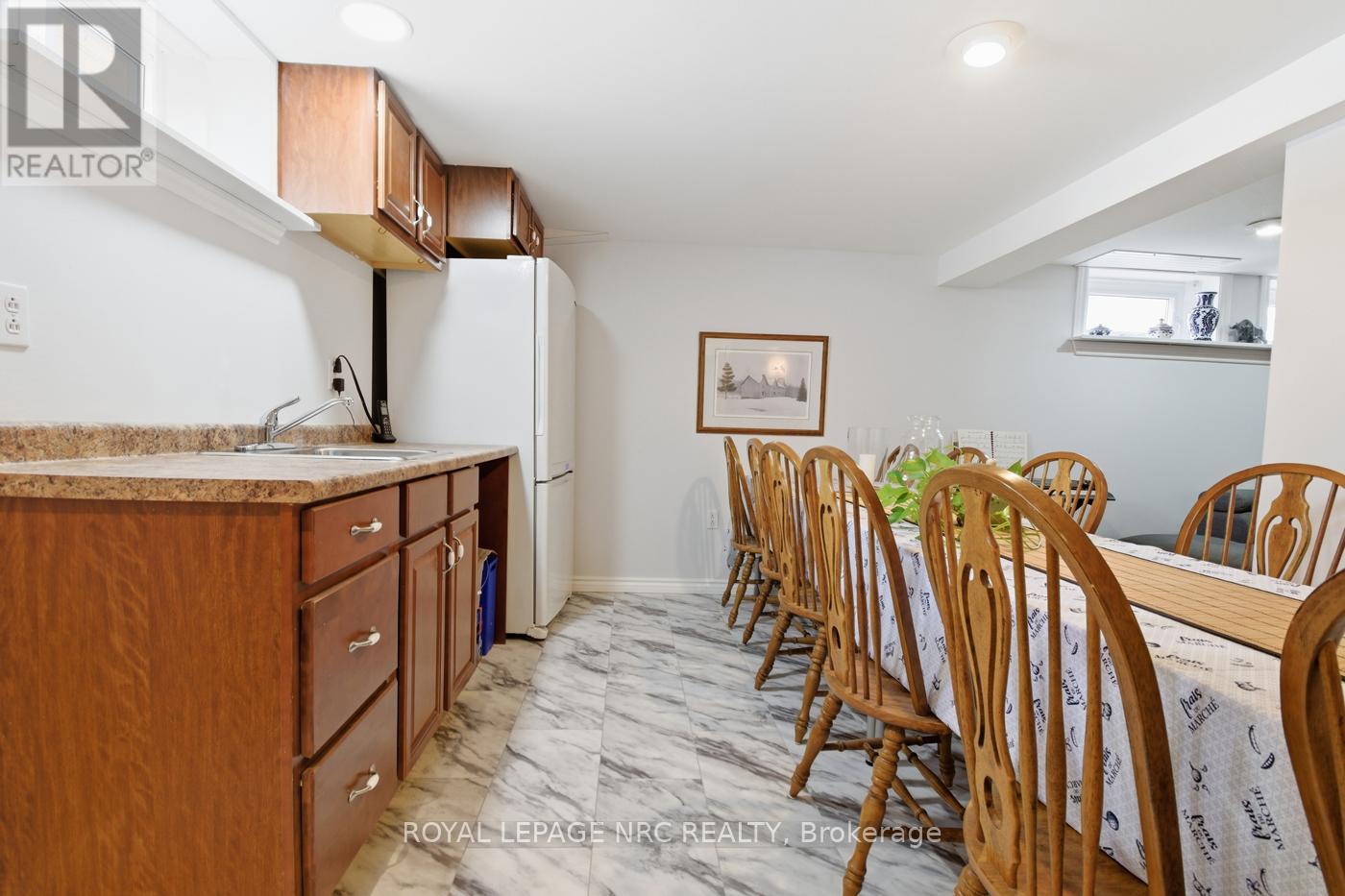 14 Terrace Avenue, Welland, Ontario  L3C 2C4 - Photo 22 - X12808136