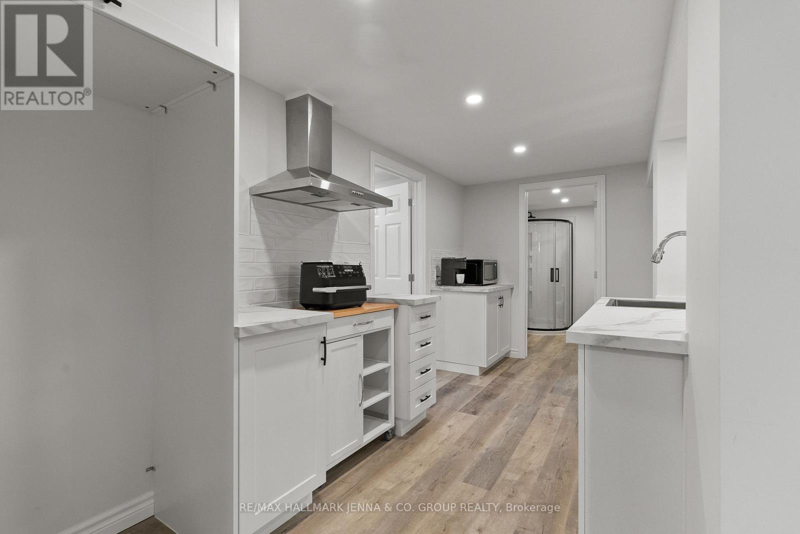 866 Claude Street, Ottawa, Ontario  K1K 2S6 - Photo 29 - X12815792