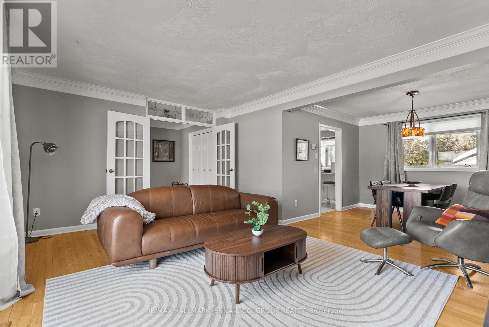 866 Claude Street, Ottawa, Ontario  K1K 2S6 - Photo 7 - X12815792