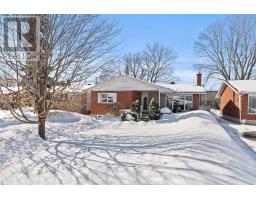 866 CLAUDE STREET, Ottawa, Ontario