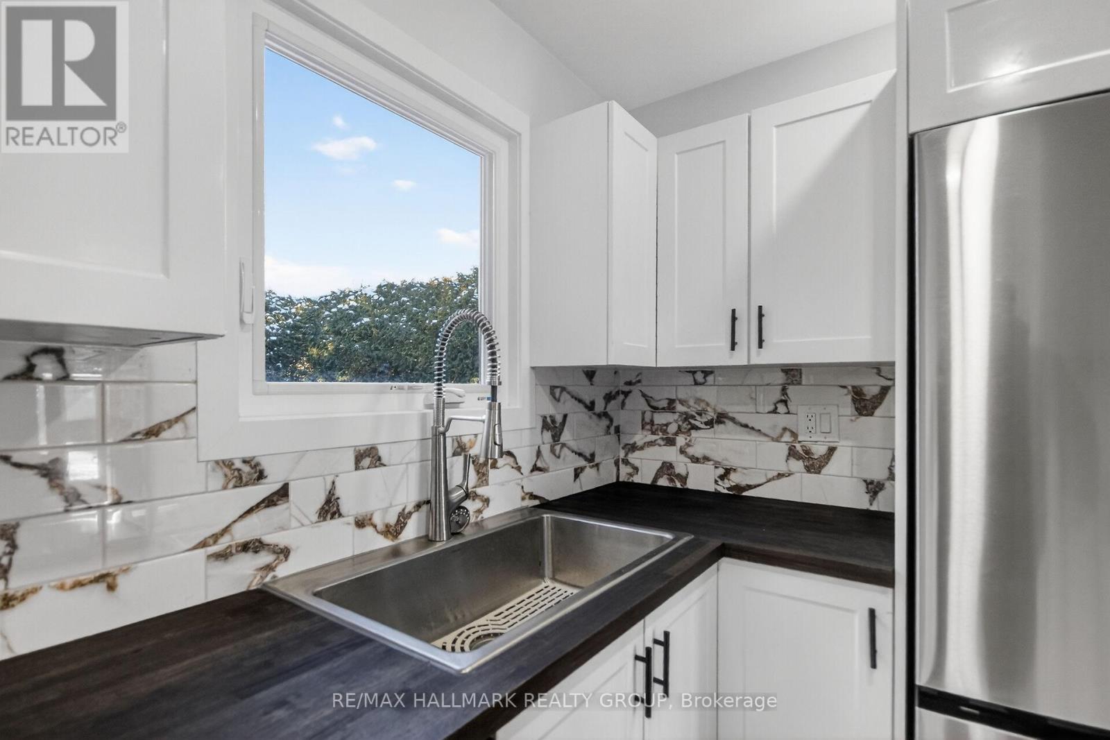 15 Scharf Lane, Ottawa, Ontario  K2L 2K3 - Photo 19 - X12815820