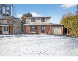 15 SCHARF LANE, Ottawa, Ontario