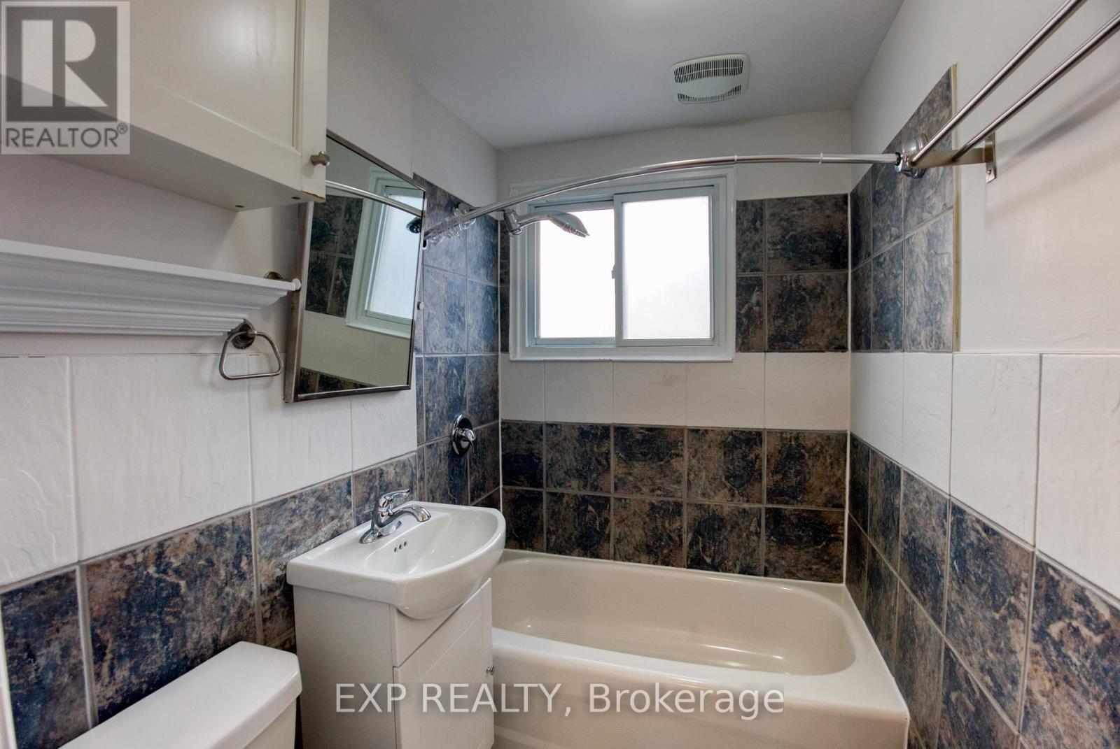 448 Holland Avenue, Ottawa, Ontario  K1Y 0Z5 - Photo 36 - X12815830