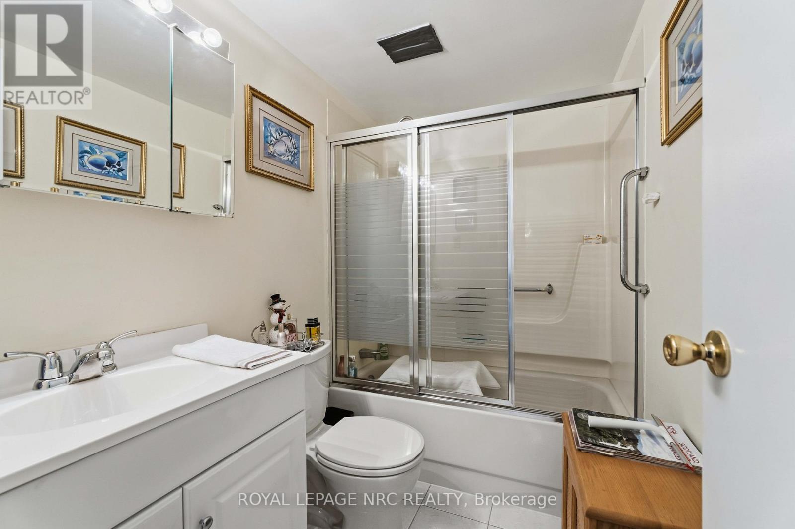 418 - 198 Scott Street, St. Catharines, Ontario  L2N 5T3 - Photo 21 - X12815770