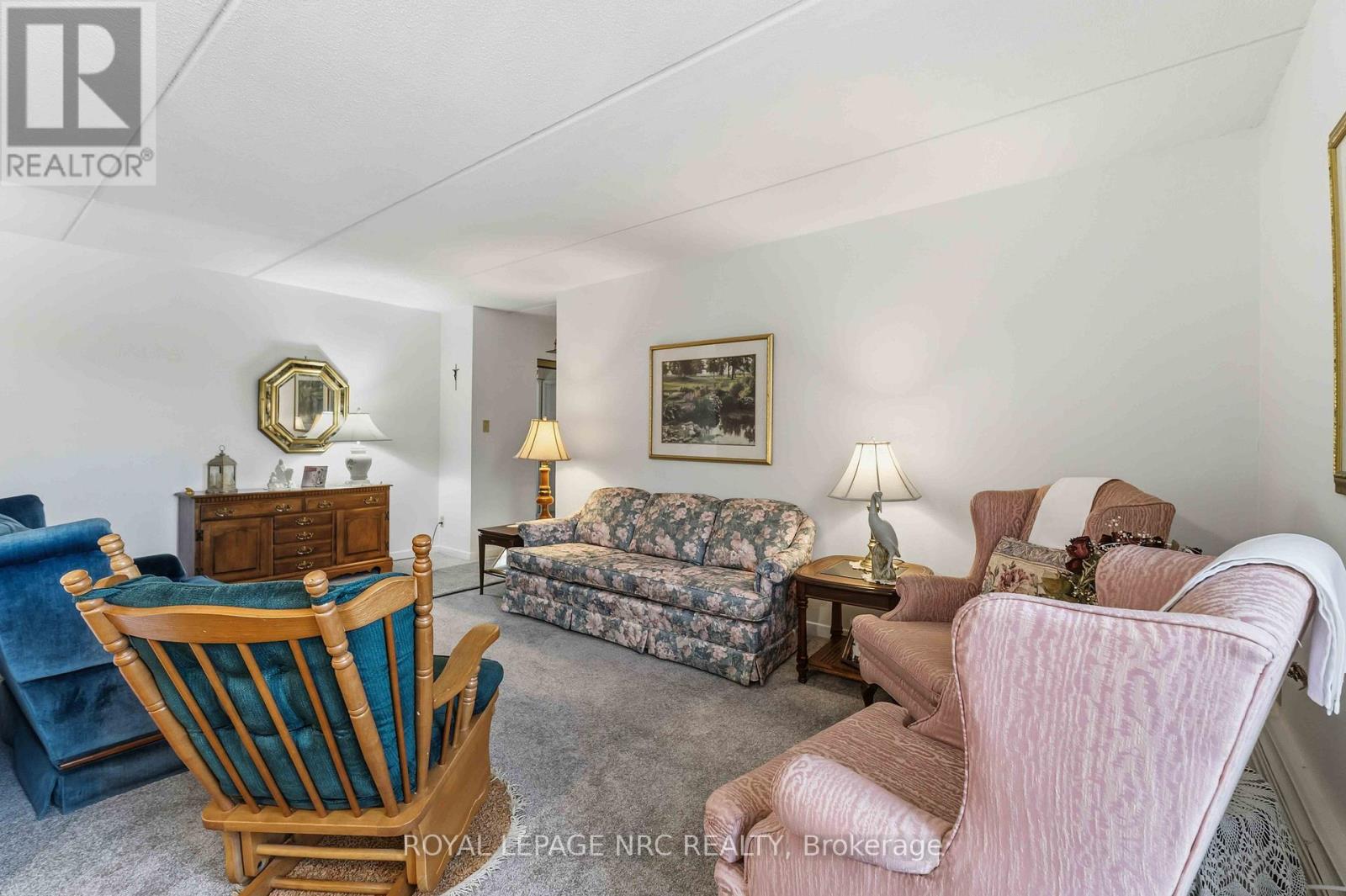 418 - 198 Scott Street, St. Catharines, Ontario  L2N 5T3 - Photo 6 - X12815770