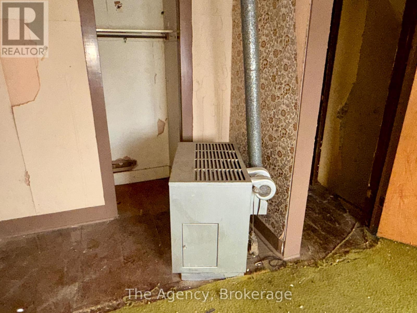 28 Grove Street, Welland, Ontario  L3B 4B4 - Photo 30 - X12815898